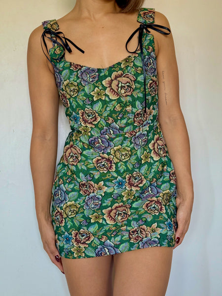 Lily dress