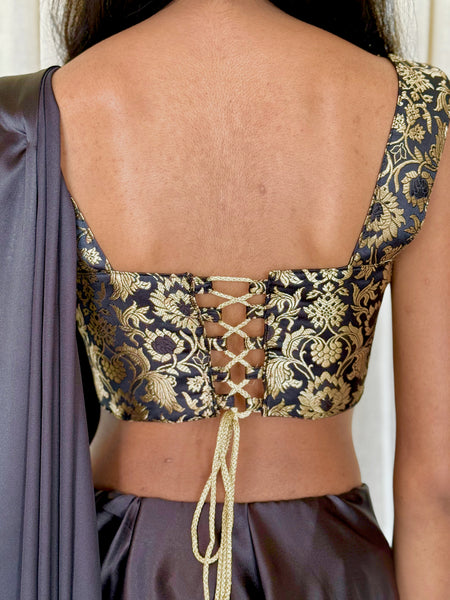 Inaya corset