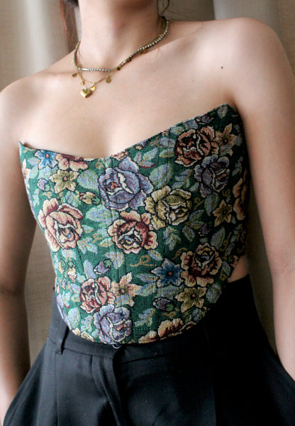 Lily strapless corset